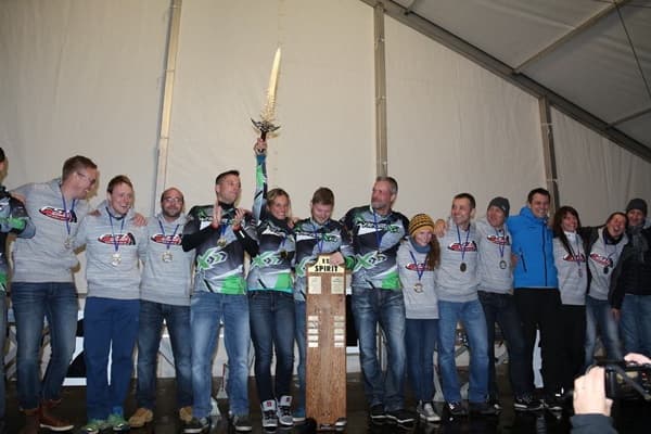 The German team lifting the Spirit sword at the 2016 ESL Finals prize giving